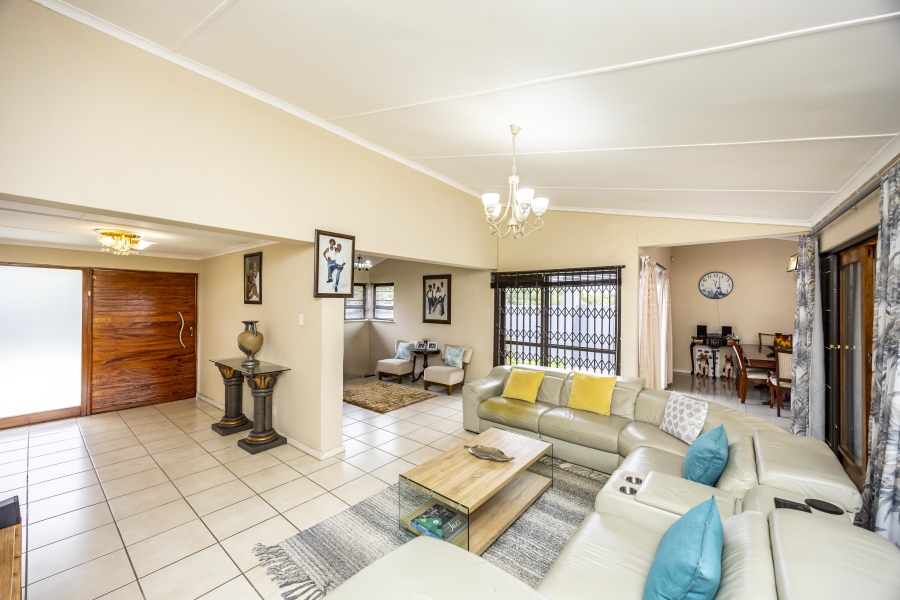3 Bedroom Property for Sale in Beacon Bay Eastern Cape